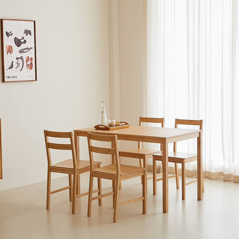 Table and 4 Chairs set