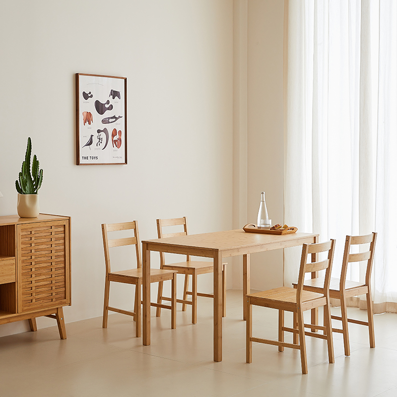 Table and 4 Chairs set